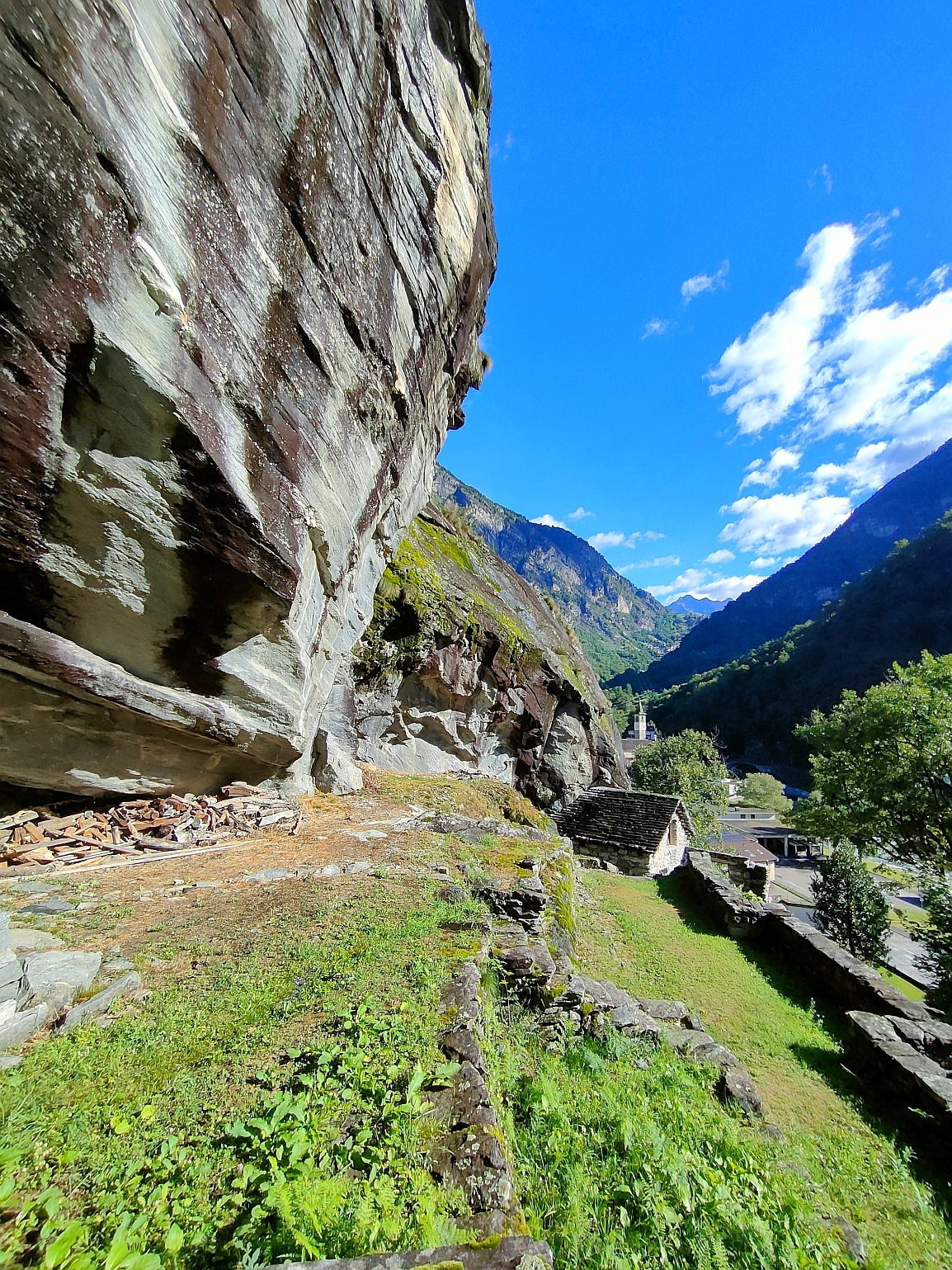 Visita guidata Vallemaggia, percorso della pietra: Se le pietre potessero parlare...