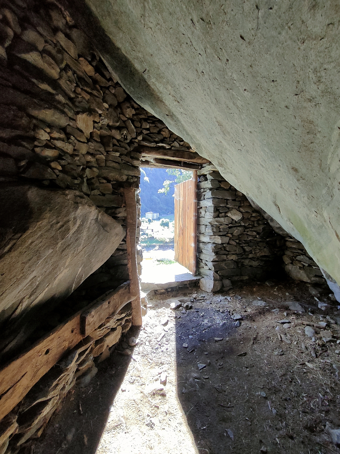 Visita guidata Vallemaggia, percorso della pietra: Se le pietre potessero parlare...